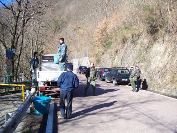  Image name: Pesca02.jpg 
 width: 601 pixel 
 height: 452 pixel 
 Size: 303762 bytes 
 Click to enlarge 