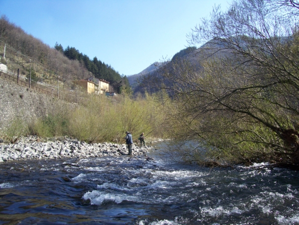  Image name: Pesca83.jpg 
 width: 601 pixel 
 height: 452 pixel 
 Size: 287652 bytes 
 Click to enlarge 