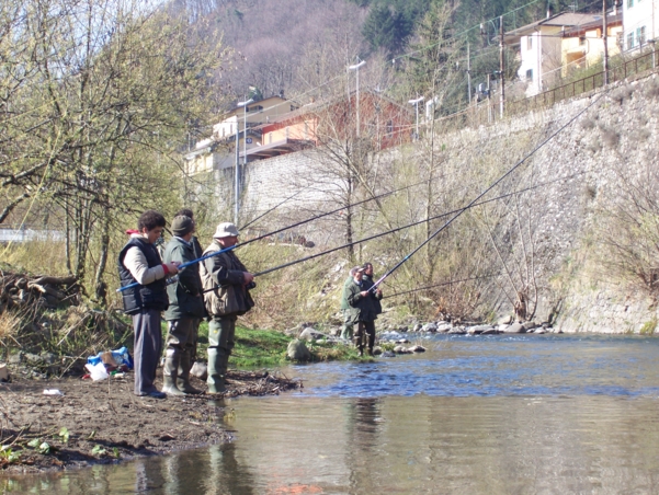  Image name: Pesca82.jpg 
 width: 601 pixel 
 height: 452 pixel 
 Size: 317481 bytes 
 Click to enlarge 