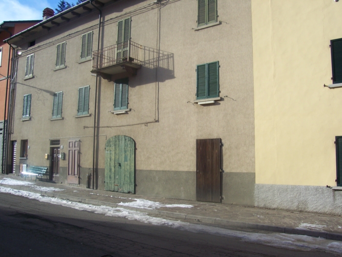  Image name: Case47.jpg 
 width: 700 pixel 
 height: 526 pixel 
 Size: 266623 bytes 
 Click to enlarge 