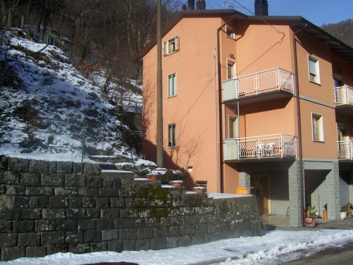  Image name: Case49.jpg 
 width: 700 pixel 
 height: 526 pixel 
 Size: 338404 bytes 
 Click to enlarge 