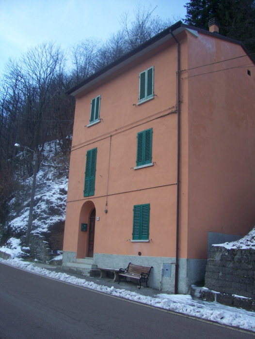  Image name: Case55.jpg 
 width: 526 pixel 
 height: 700 pixel 
 Size: 284614 bytes 
 Click to enlarge 