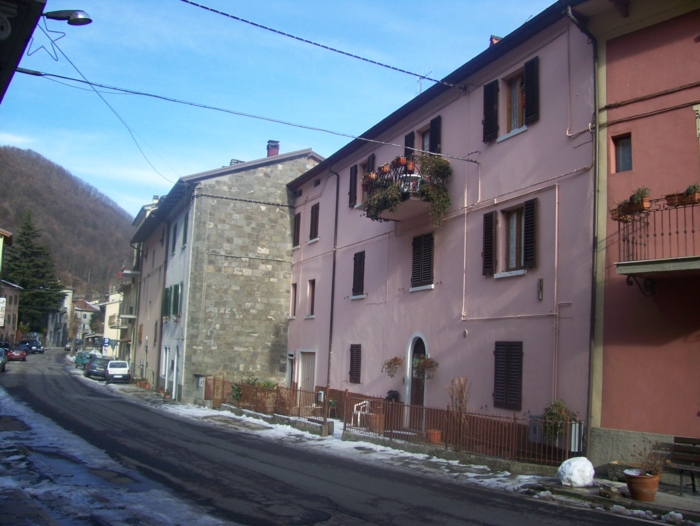  Image name: Case64.jpg 
 width: 700 pixel 
 height: 526 pixel 
 Size: 281895 bytes 
 Click to enlarge 