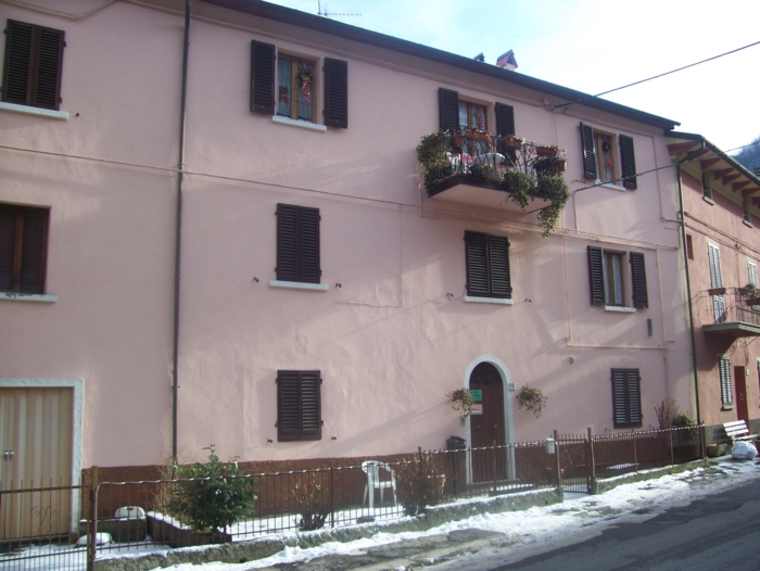  Image name: Case66.jpg 
 width: 700 pixel 
 height: 526 pixel 
 Size: 264455 bytes 
 Click to enlarge 