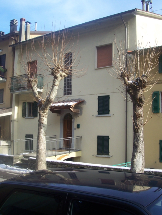  Image name: Case72.jpg 
 width: 526 pixel 
 height: 700 pixel 
 Size: 280373 bytes 
 Click to enlarge 