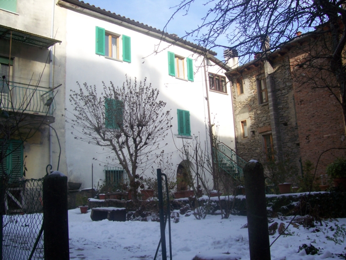  Image name: Case76.jpg 
 width: 700 pixel 
 height: 526 pixel 
 Size: 341341 bytes 
 Click to enlarge 