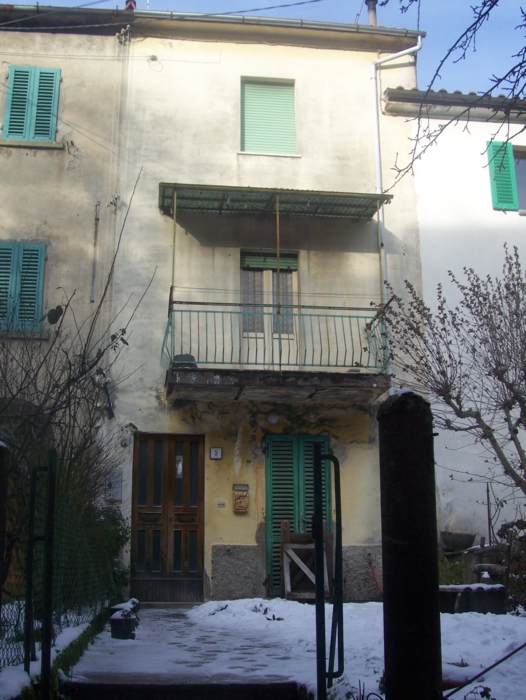  Image name: Case78.jpg 
 width: 526 pixel 
 height: 700 pixel 
 Size: 297724 bytes 
 Click to enlarge 