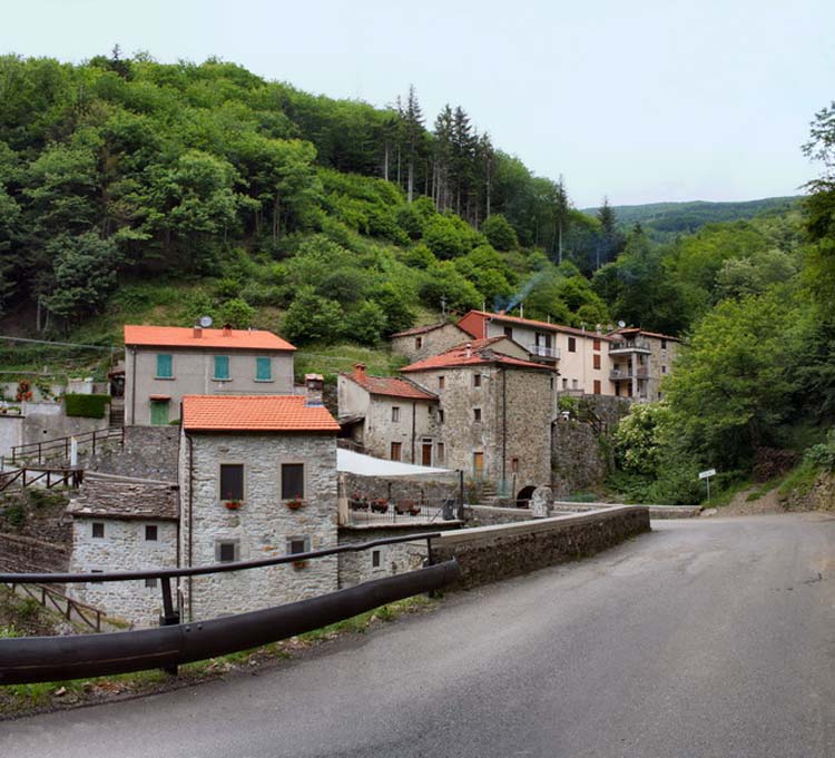  Image name: 09-orsigna.jpg 
 width: 750 pixel 
 height: 681 pixel 
 Size: 88220 bytes 
 Click to enlarge 