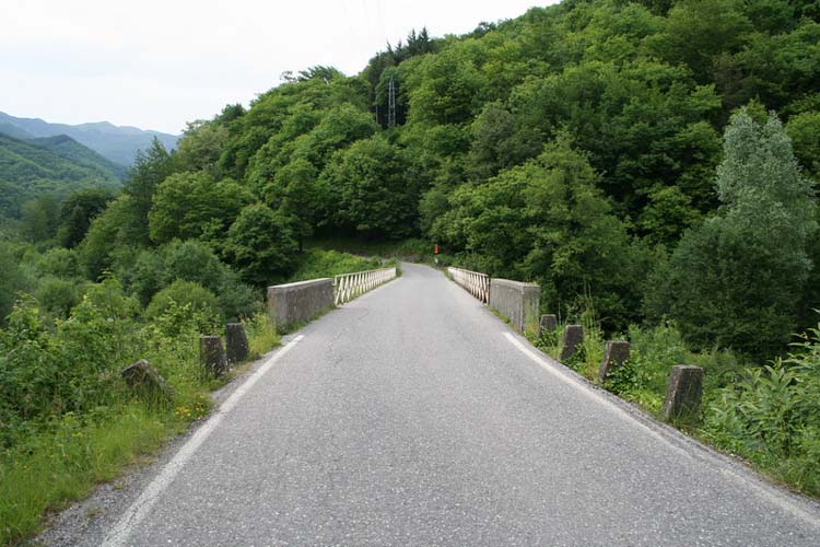  Image name: 03-orsigna.jpg 
 width: 750 pixel 
 height: 500 pixel 
 Size: 76467 bytes 
 Click to enlarge 