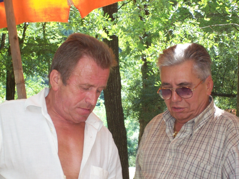  Image name: Frassignoni129.jpg 
 width: 800 pixel 
 height: 601 pixel 
 Size: 446432 bytes 
 Click to enlarge 