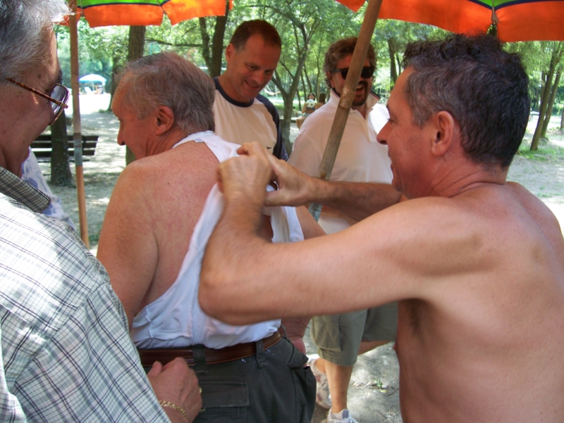  Image name: Frassignoni160.jpg 
 width: 800 pixel 
 height: 601 pixel 
 Size: 387804 bytes 
 Click to enlarge 