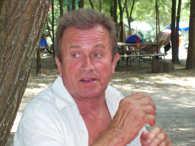  Image name: Frassignoni178.jpg 
 width: 800 pixel 
 height: 601 pixel 
 Size: 391313 bytes 
 Click to enlarge 